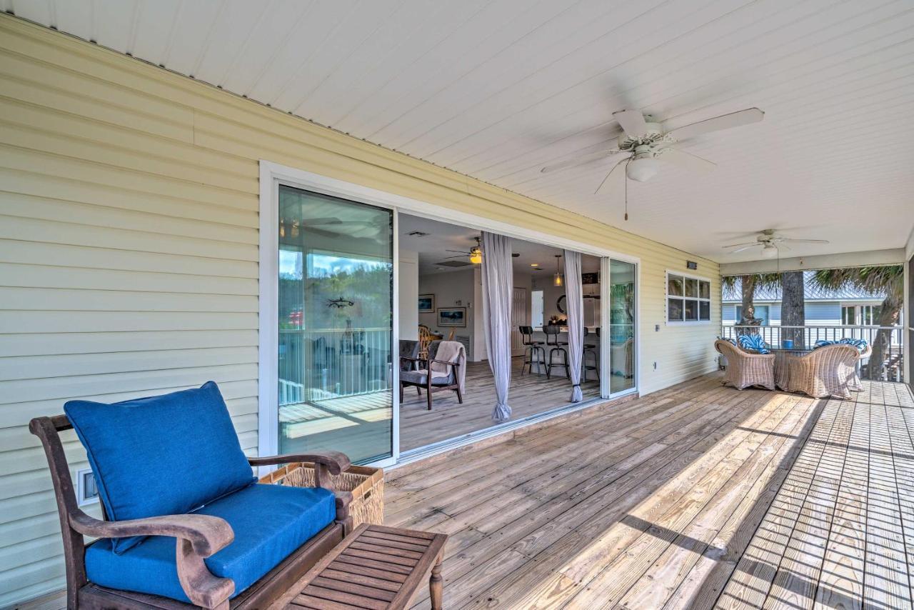 Withlacoochee River House With Dock And Kayaks! Βίλα Yankeetown Εξωτερικό φωτογραφία